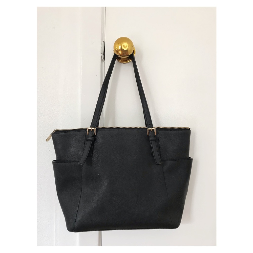 [Michael Kors] Black Leather Tote Shoulder Bag - Picture 3 of 8